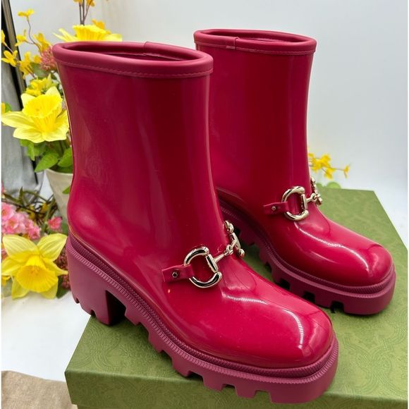 - Women’s Gucci Horsebit, accent, ankle rubber, rain boot size 37made in Italy - Picture 2 of 11